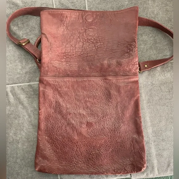 *Brand New* 100% Genuine Leather Artisanal Handmade Crossbody Bag Made in Spain - Picture 8 of 10